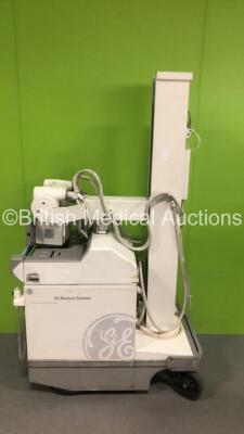 GE AMX 4 Plus - IEC Mobile X-Ray Model No 2169360 (Powers Up with Key - Key Included) *S/N 530884WK6* **Mfd 04/1998**