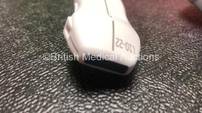 GE L10-22-RS Ultrasound Transducer / Probe *Mfd - 03/2016* in Case (Untested, In Excellent Cosmetic Condition) - 3