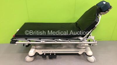 Stryker 1069 Eye Surgery Table with Mattress (Hydraulics Tested Working, Damaged Wheel) *0003034800*