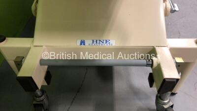 HNE Healthcare Hydraulic Patient Trolley (Hydraulics Tested and Working) - 3