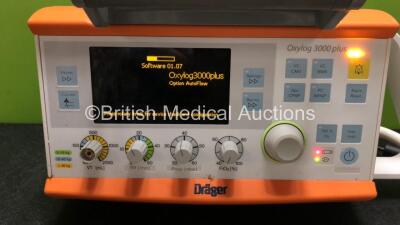 Drager Oxylog 3000 Plus Transport Ventilator Software Version 01.07 with 1 x AC Power Supply and Hose (Powers Up) *SN ASCK-0039* - 2