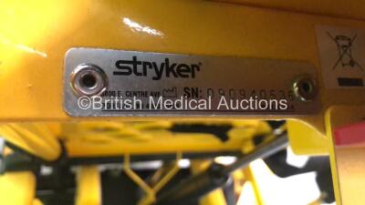 Stryker Power Pro TL Electric Ambulance Stretcher with 1 x Battery (Powers Up) *S/N 090940536* - 5