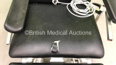 Medi Plinth Electric Gyne Couch with Stirrups (Unable to Power Test Due to No Controller - Damage to Cushion) - 2