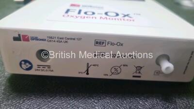 4 x Oxford Optronix Flo-Ox Oxygen Monitor with Accessories Including Flow Generator, User Manual, Hose, Power Supply and 1 x Circuit Sets (All Power Up - In Excellent Condition) *1 in Photo, 4 in Total* - 6