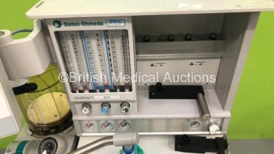 Datex-Ohmeda Aestiva/5 Anaesthesia Machine with Datex-Ohmeda 7100 Ventilator Software Version 1.4 with Bellows, Absorber and Hoses (Powers Up) *ANVK00566* - 3