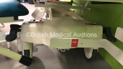 1 x Arjohuntleigh Lifeguard Hydraulic Patient Trolley and 1 x Medi Plinth Hydraulic Patient Couch / Trolley (Tested Working) - 5