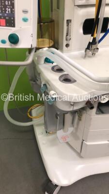 GE Datex-Ohmeda Aisys Anaesthesia Machine Software Version 08.01 with GE Carescape B650 Monitor, Bellows and Hoses (Powers Up) *S/N ANAR00214* - 4