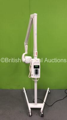Satelec X-Mind Mobile Dental X-Ray with Acteon X-Mind Timer and Exposure Finger Trigger (Powers Up - Missing 1 x Wheel - See Photos)