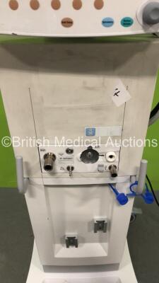 GE Datex Ohmeda Engstrom CS Ventilator Software Version 7.01 Running Hours 87531 (Powers Up) *CBCQ00636* - 3