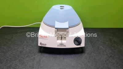 Thermo IEC Medilite Benchtop Centrifuge (Powers Up and Rotates)