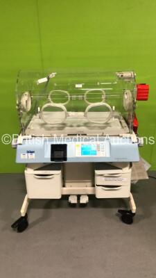 Drager Isolette 8000 Infant Incubator Version 4.11 with Mattress (Powers Up)