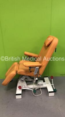 Inmoclinc Chair with Controller (Hydraulics Working, Electric Partially Working) *SN NA*