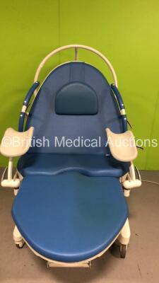 BorCad PPA-AB36 Birthing Bed with Controller, Stirrups and Attachments (Powers Up) *2753*