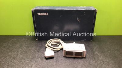 Toshiba PLT-704SBT Linear Array Ultrasound Transducer / Probe *Mfd - 11/2017* in Case (Untested, Small Mark to Head - See Photo)