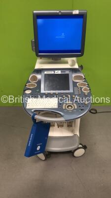 GE Voluson E8 Flat Screen Ultrasound Scanner *Mfd 03-2014* Software Version EC200 (13.0.4.241) with 1 x Sony UP-D897 Color Video Printer (Powers Up with Damage-See Photos) *SN D21294* **IR752**