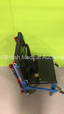 Ferno EZ glide Foldable Evacuation Chair *081363* - 2