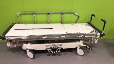 Arjohuntleigh Lifeguard Patient Trolley (Hydraulics Tested and Working with Missing Mattress)