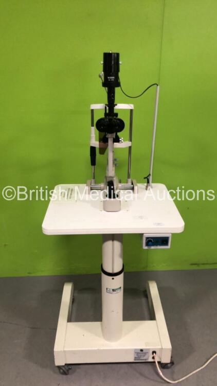 Nidek SL-250 Slit Lamp with 2 x 10x Eyepieces on Motorised Table *21025*