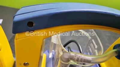 4 x Laerdal LSU Suction Units with 4 x Cups All with Missing Lids (All Power Up, 1 x Damage to Casing - See Photo) *SN 78331076561 / 78130440138 / 72870899409 / 78161071926* - 7