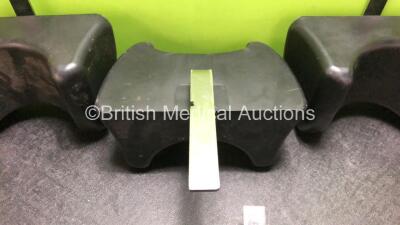 8 x Head Rest / Support Attachments - 5