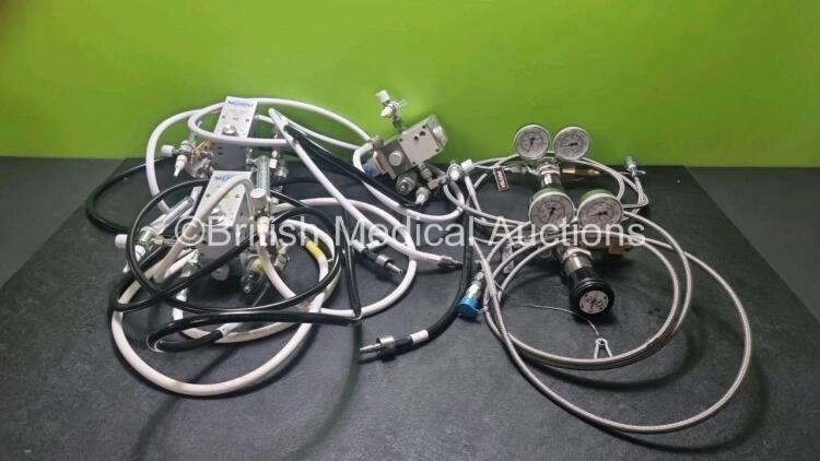 Job Lot Including 2 x Sechrist Model 3500HL Air-Oxygen Mixers with Hoses, 1 x x Sechrist Air-Oxygen Mixer with Hoses and Galil Medical 4924912-70-677 Regulator Set