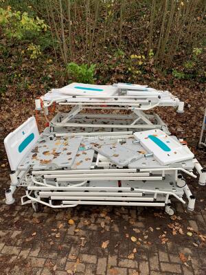 4 x Sidhil Electric Hospital Beds