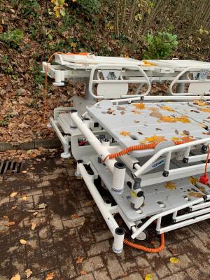 2 x Linet Eleganza Electric Hospital Beds and 2 x Sidhil Electric Hospital Beds - 4