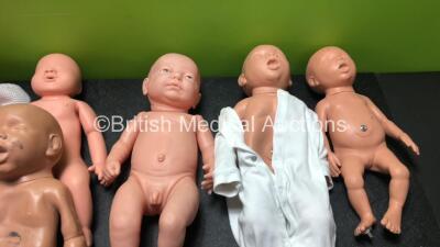 8 x Baby Training Manikins *W* - 3