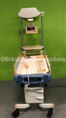 Drager Babytherm 8010 Infant Incubator (Powers Up - Incomplete)