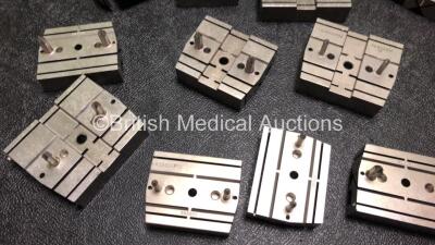 Job Lot of Stryker Scorpio Series 7000 Femoral Cutting Blocks - 3