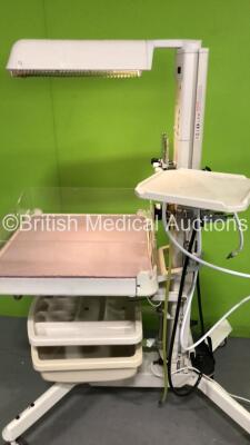 Fisher and Paykel Neopuff Infant Resuscitator with Mattress (Powers Up) *S/N 030116000083* - 3