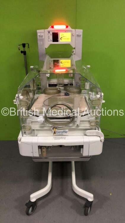 GE Giraffe Infant Incubator with Mattress (Powers Up)