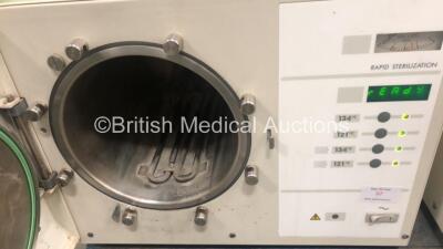 Eschmann SES 2000 Rapid Sterilization Autoclave (Powers Up) - 2