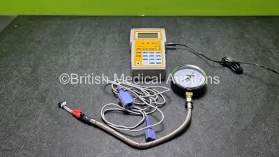 Metron SpO2 Analyzer Including 1 x AFP-1 Finger Probe, 1 x SpO2 Finger Sensor and BP Gauge *SN 21791*