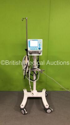 Acutronic Medical Systems Fabian Therapy Ventilator *Mfd - 2013* Software Revision - 5.2.1 on Stand with Hose (Powers Up) *AN11DB-0221*