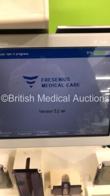 Fresenius Medical Care multiFiltrate Dialysis Machine Version 5.2 en (Powers Up) *S/N 3MUG8030* - 2