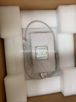 Aeonmed VG70 Ventilator *Mfd - 2020* Running Hours - Less Than 1 Hour with Stand and Accessories in Original Packaging *See Photos* (In Excellent Condition - Like New) *Stock Photo Used* - 3