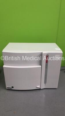 Syngene Chemi Genius 2 BIO Imaging System (Powers Up)