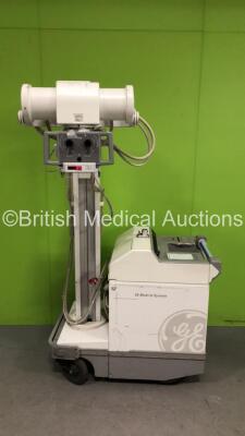 GE AMX 4 Plus - IEC Mobile X-Ray Unit Model No 2275938 (Powers Up with Key - Key Included) *S/N 1018303WK6* **Mfd 10/2008**