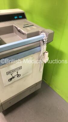 GE AMX 4 Plus - IEC Mobile X-Ray Unit Model No 2275938 (Powers Up with Key - Key Included) *S/N 1018303WK6* **Mfd 10/2008** - 8