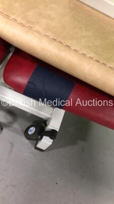 2 x Huntleigh Electric Patient Examination Couches with Controller (Both Power Up - Damage to Cushion) *S/N IPS-09689* - 3