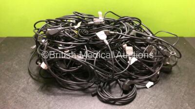 Large Quantity of Medtronic Physio-Control Quik-Combo Leads