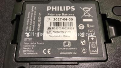 2 x Philips FR3 Heartstart Defibrillators in Carry Cases with 2 x Batteries and 4 x Electrode Packs *All Expire 2023* (Both Power Up and Pass Self Test) *SN C18H-00134 / C11I-00423* - 5