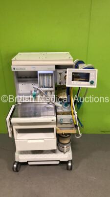 Datex-Ohmeda Aestiva/5 Anaesthesia Machine with Datex-Ohmeda Aestiva SmartVent Software Version 3.5 with Bellows, Absorber and Hoses (Powers Up)