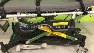 Ferno Pegasus Hydraulics Ambulance Stretcher with Mattresses (Hydraulics Tested Working - 1 x Damaged Wheel - See Pictures) *S/N PEG1012* - 4