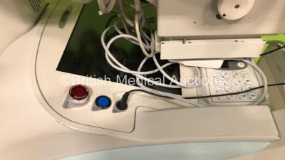 Shimadzu Evolution MobileDart Mobile X-Ray with Canon CXDI-55C Detector (Draws Power with Blank Screen and Alarm) *S/N 410001512007* **Mfd 02/2011** - 6