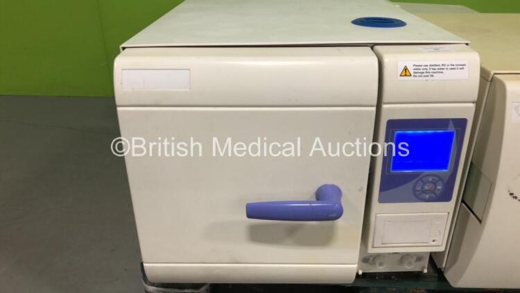 MDS Medical 3PV-22L/G Steam Steriliser (Powers Up)