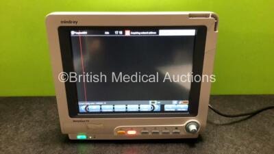 Mindray BeneView T5 Patient Monitor (Powers Up with Damage to Casing - See Photos)