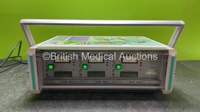 Oscar OG2000 Electrosurgical Unit in Transport Case (Powers Up)