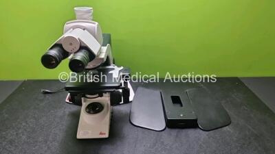 Leica DM2500 Bench Binocular Microscope with HC Plan 10 x / 22 Eyespieces and Baseplate (Powers Up with Good Bulb)